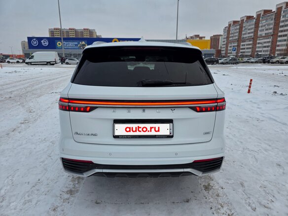 2024 Geely Monjaro I, белый, 3800000 рублей - вид 4