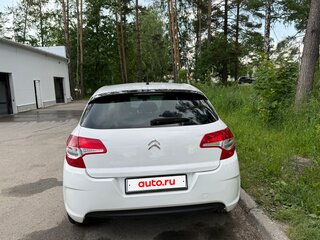 2011 Citroen C4 II, белый, 520000 рублей, вид 3