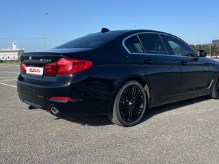 2018 BMW 5 серии 530d VII (G30/G31/G38), чёрный, 3300000 рублей, вид 5