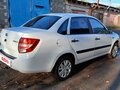 2015 Lada (ВАЗ) Granta I, белый, 335000 рублей - вид 2