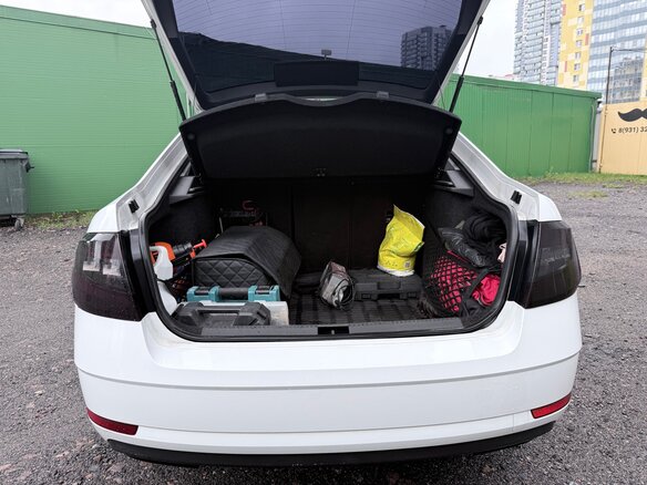 2018 Skoda Octavia III (A7) Рестайлинг, белый, 1479900 рублей - вид 12