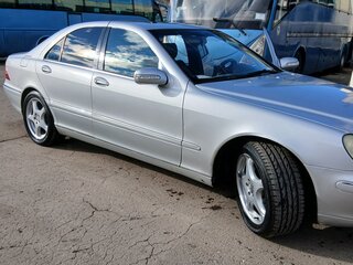 2002 Mercedes-Benz S-Класс 350 IV (W220) Рестайлинг, серебристый, 700000 рублей, вид 5