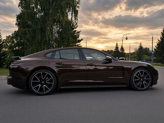 2018 Porsche Panamera 4S II, коричневый, 10200000 рублей, вид 2