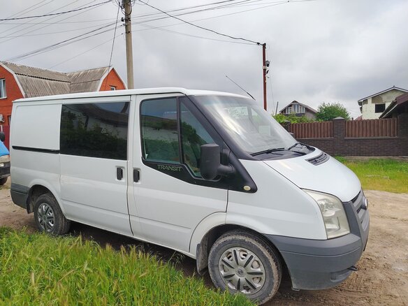 2011 Ford Transit, белый, 1150000 рублей - вид 1