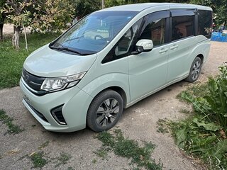 2016 Honda Stepwgn V, зелёный, 1860000 рублей, вид 2