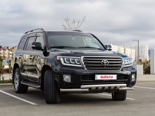 2015 Toyota Land Cruiser 200 Series Рестайлинг 1, чёрный, 4600000 рублей, вид 4