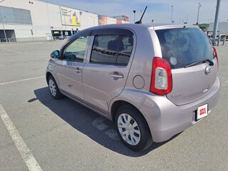 2015 Toyota Passo II (C30), красный, 795000 рублей, вид 4
