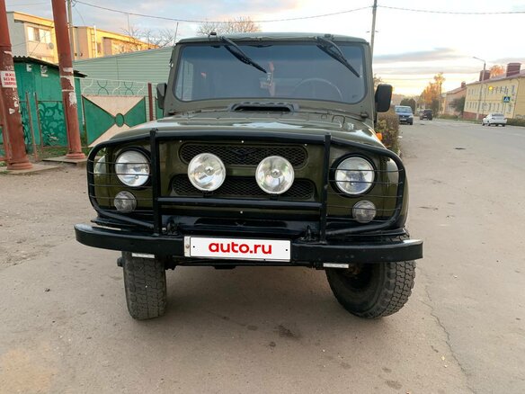 1997 УАЗ 31512, зелёный, 350000 рублей - вид 1