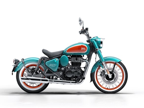 2026 Royal Enfield Classic 350, голубой, 546000 рублей - вид 2