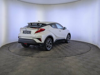 2021 Toyota C-HR I Рестайлинг, белый, 2740000 рублей, вид 5
