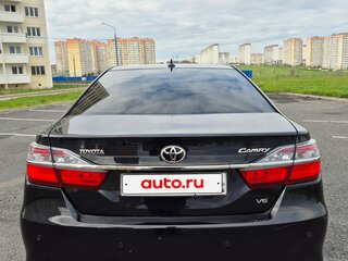 2015 Toyota Camry VII (XV50) Рестайлинг, чёрный, 1950000 рублей, вид 5