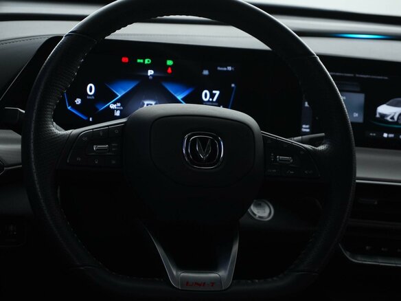 2023 Changan UNI-T I, чёрный, 2259444 рублей - вид 11