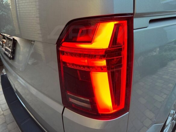 2023 Volkswagen Multivan T6 Рестайлинг, серебристый, 5250000 рублей - вид 12