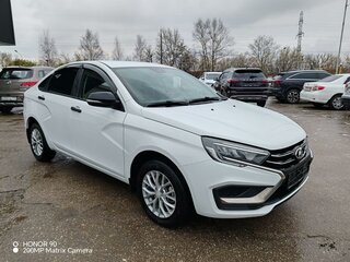 2024 Lada (ВАЗ) Vesta I Рестайлинг (NG), белый, 1199000 рублей, вид 3