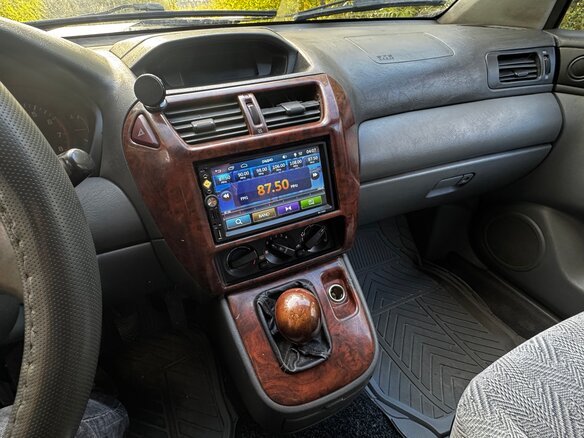 1999 Mitsubishi Space Wagon III, синий, 279000 рублей - вид 8