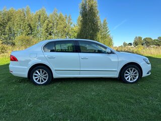 2014 Skoda Superb DSG II Рестайлинг, белый, 990000 рублей, вид 5