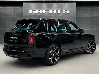 2026 Rolls-Royce Cullinan Black Badge I Рестайлинг (Series II), чёрный, 69000000 рублей, вид 5