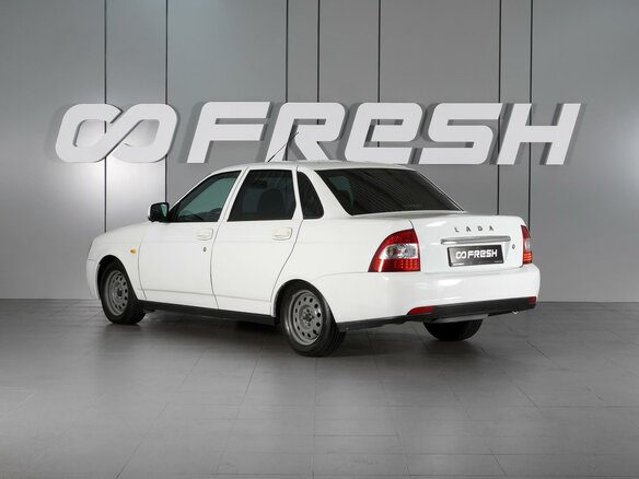 2014 Lada (ВАЗ) Priora I Рестайлинг, белый - вид 1