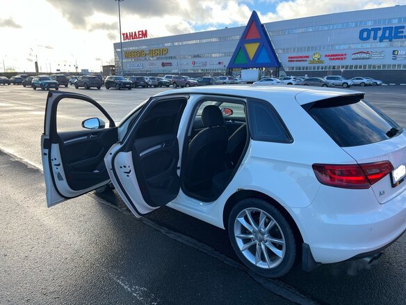 2013 Audi A3 III (8V), белый, 900000 рублей - вид 9