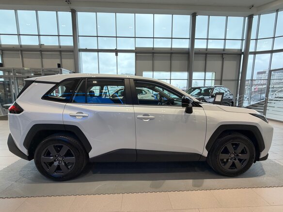 2026 Toyota RAV4 VI (XA60), белый - вид 10