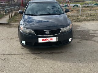 2009 Kia Cerato 5-speed II, чёрный, 700000 рублей, вид 1