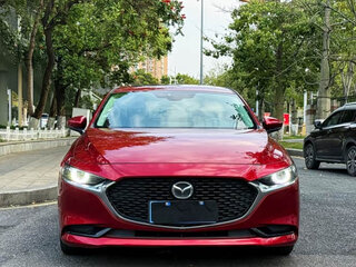 2021 Mazda 3 Axela IV (BP), красный, 1580000 рублей, вид 2