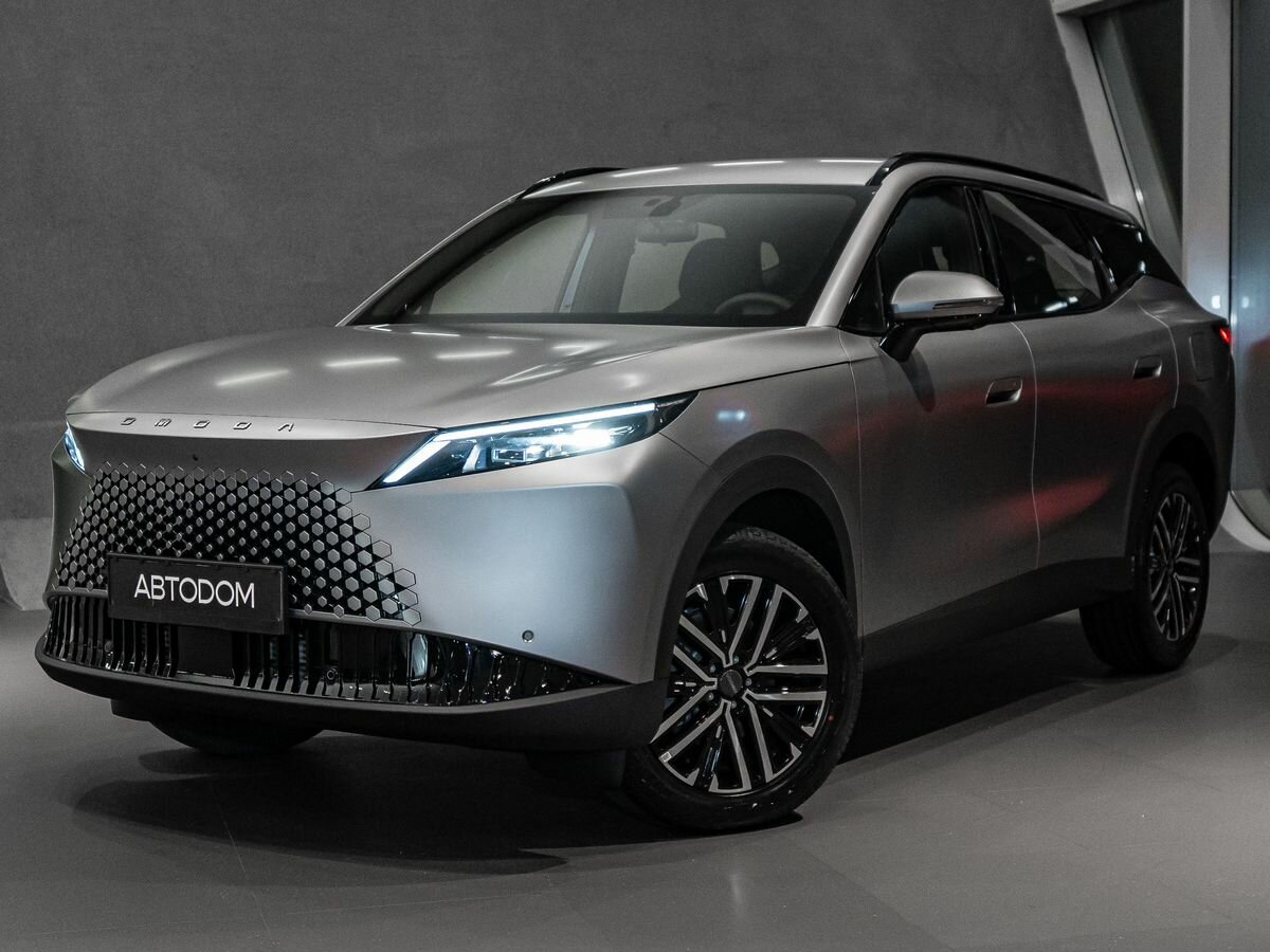 Открыть фотографии: Omoda C7