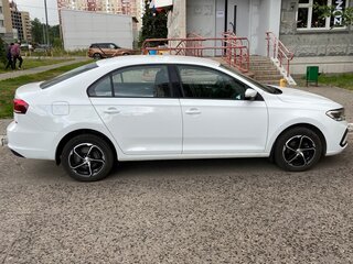 2020 Volkswagen Polo VI, белый, 1540000 рублей, вид 2