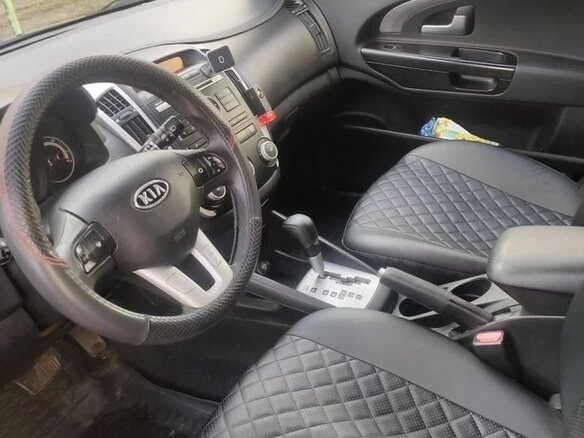 2011 Kia Ceed I Рестайлинг, чёрный, 850000 рублей - вид 3