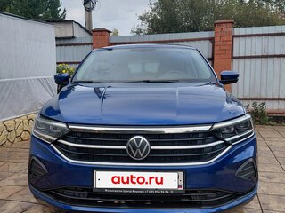 2022 Volkswagen Polo VI, синий, 1700000 рублей, вид 1