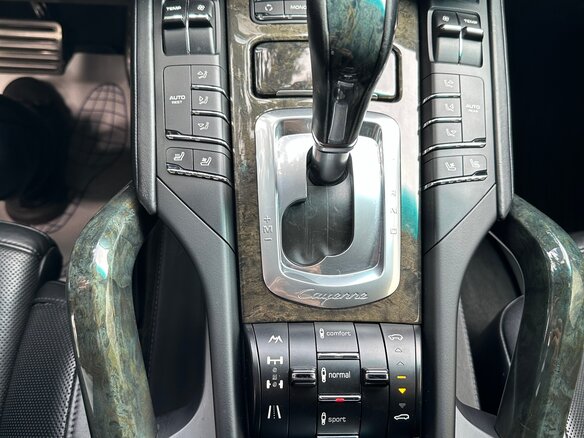 2011 Porsche Cayenne S II (958), чёрный, 2250000 рублей - вид 23