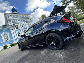 2018 Honda Civic X, чёрный, 1850000 рублей, вид 1