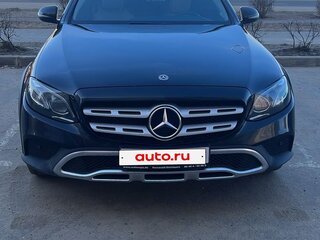 2019 Mercedes-Benz E-Класс All-Terrain 220 d V (W213, S213, C238), чёрный, 3450000 рублей, вид 1