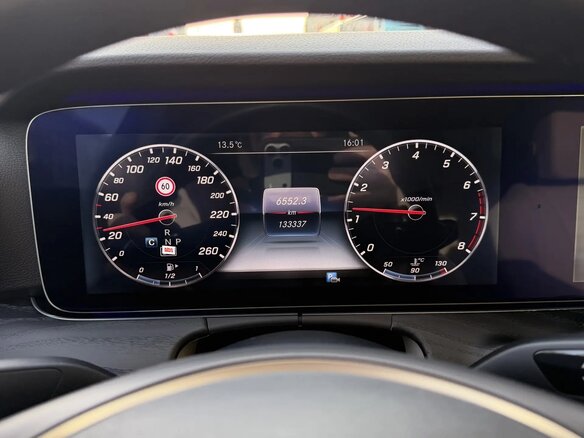2017 Mercedes-Benz E-Класс 400 V (W213, S213, C238), серый, 2790000 рублей - вид 24