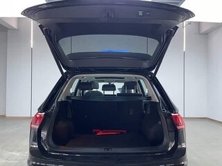 2025 Volkswagen Tiguan L II Рестайлинг (China Market), чёрный, 4099260 рублей, вид 5