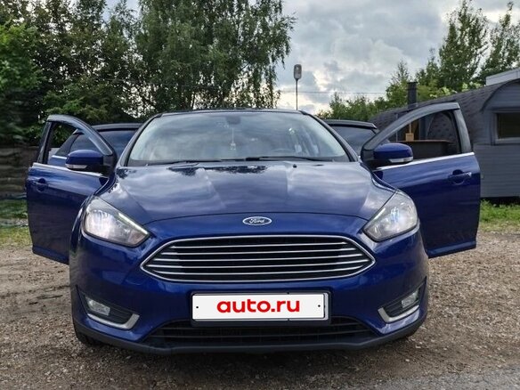 2015 Ford Focus III Рестайлинг, синий, 1050000 рублей - вид 8