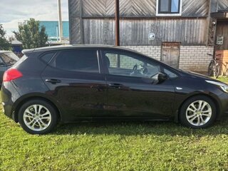 2014 Kia Ceed II, чёрный, 900000 рублей, вид 3