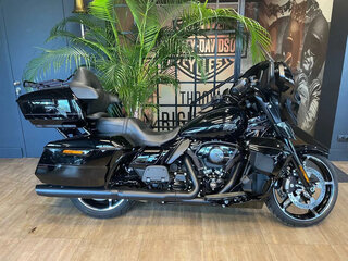 Harley-Davidson Street Glide Ultra