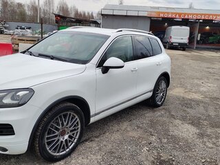 2012 Volkswagen Touareg II, белый, 2044000 рублей, вид 1