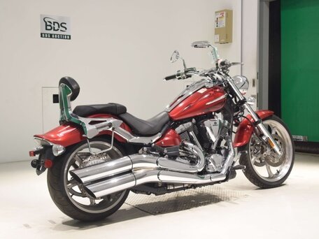 2007 Yamaha XV 1900, красный, 722000 рублей, вид 4
