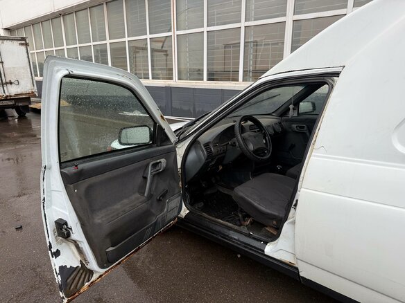 2010 Богдан 2310, белый, 200000 рублей - вид 3
