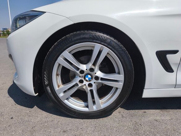 2014 BMW 3 серии 320i xDrive VI (F3x), белый, 1650000 рублей - вид 13