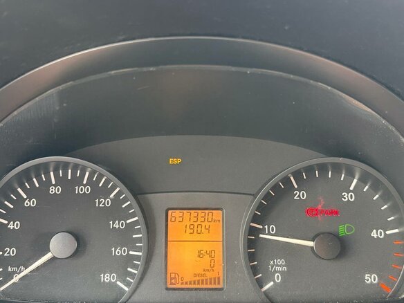 2008 Mercedes-Benz Sprinter, зелёный, 1050000 рублей - вид 10