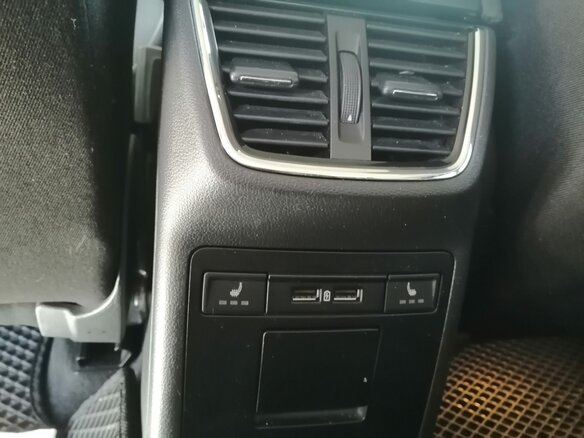 2020 Skoda Octavia III (A7) Рестайлинг, чёрный, 2190000 рублей - вид 11