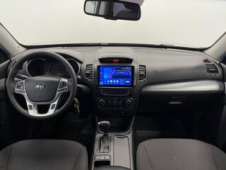 2014 Kia Sorento II Рестайлинг, серый, 1899000 рублей, вид 4