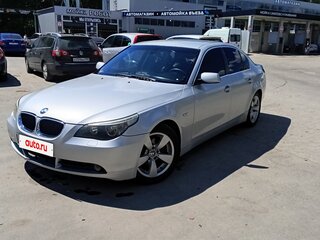 2003 BMW 5 серии 520i V (E60/E61), серебристый, 800000 рублей, вид 1