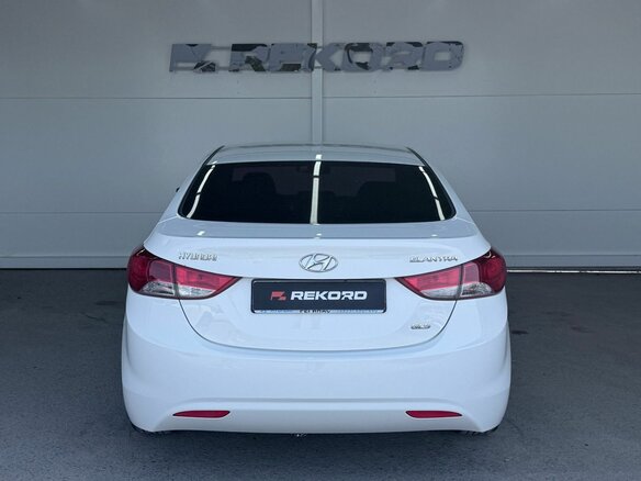 2013 Hyundai Elantra V (MD), белый, 989000 рублей - вид 5