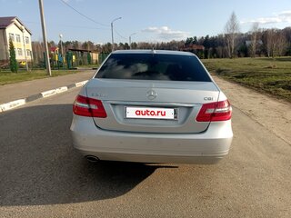 2010 Mercedes-Benz E-Класс 200 5G-Tronic IV (W212, S212, C207), серебристый, 1550000 рублей, вид 5