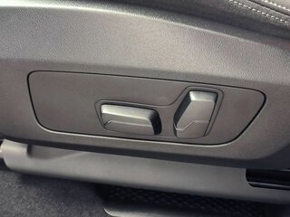 2024 BMW X2 xDrive25i II (U10), чёрный, 6400000 рублей, вид 4