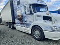 2000 Volvo VNL, белый, 3200000 рублей
